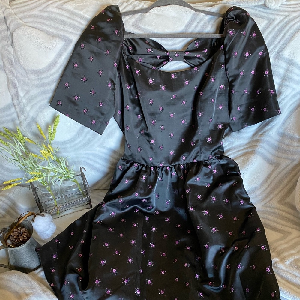 Gal Meets Glam black/pink mini dress